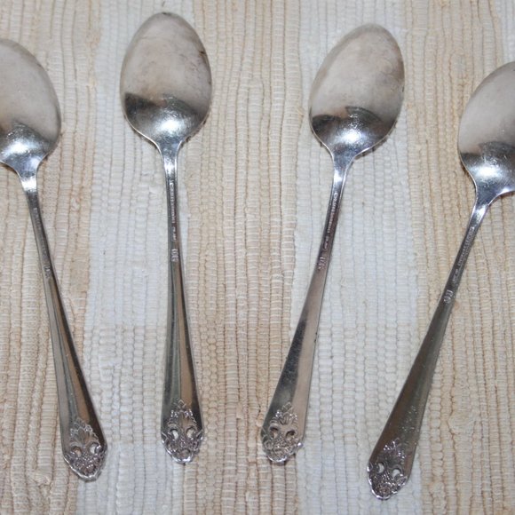 VTG HOLMES & EDWARDS SP IS '37 LOVELY LADY SOLID SERVING SPOONS SET of (4) FLATW - Picture 7 of 12